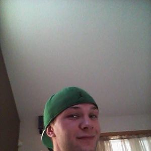 Meet your Posher, Troy